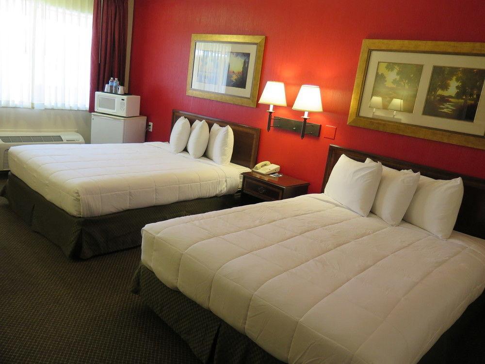 Red Roof Inn Yuba City Bonanza - Marysville エクステリア 写真