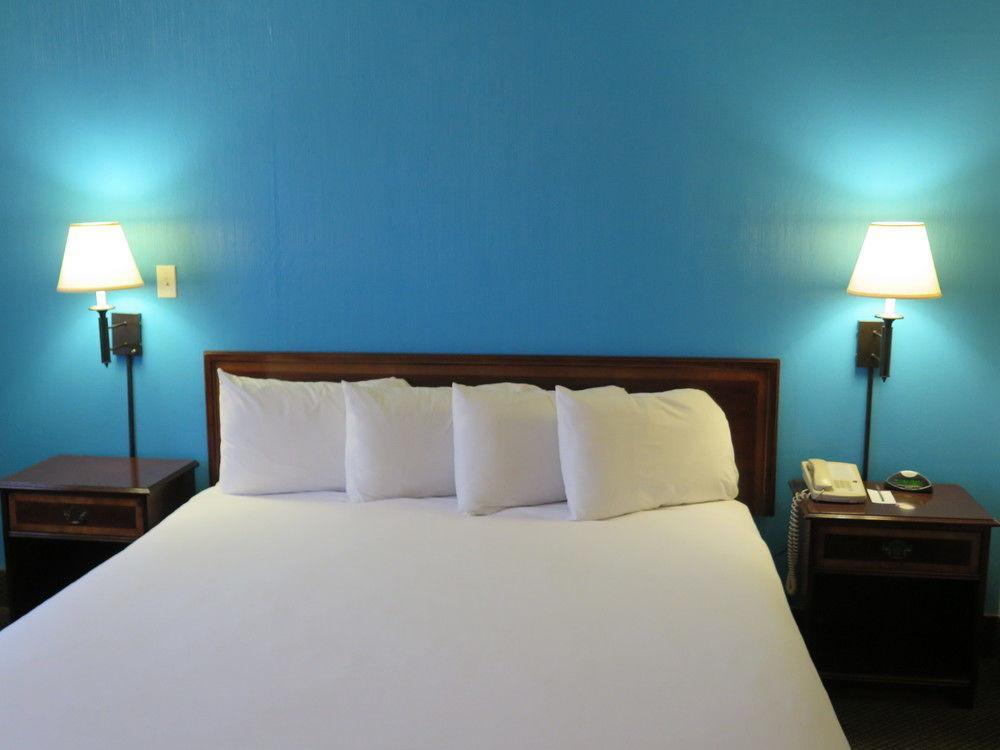 Red Roof Inn Yuba City Bonanza - Marysville エクステリア 写真