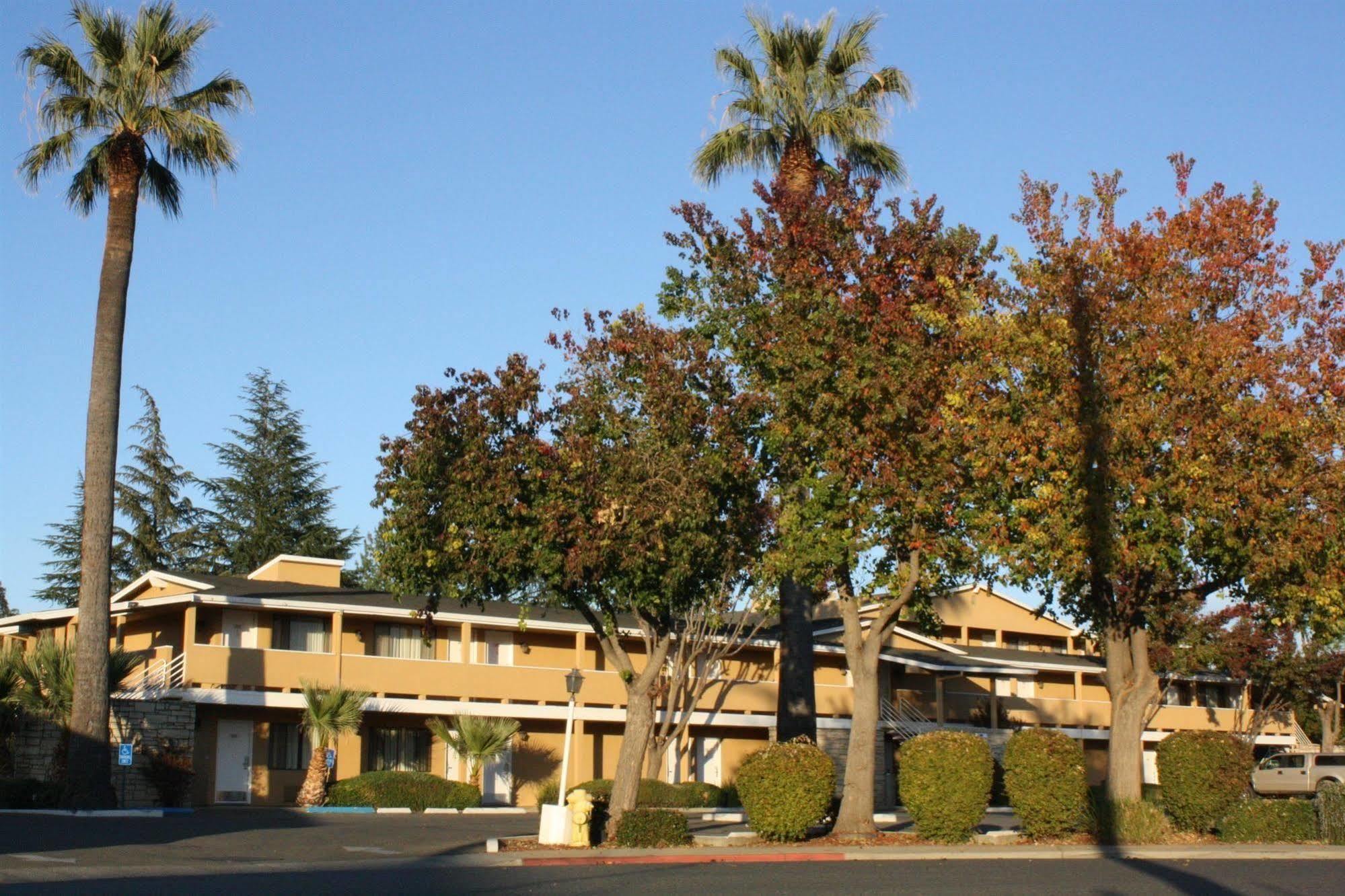 Red Roof Inn Yuba City Bonanza - Marysville エクステリア 写真